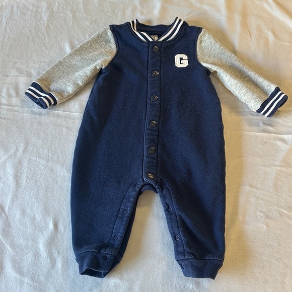 GAP - Baby Navy Outfit with White Trim - One piece Romper/Jumpsuit - Picture 1 of 3